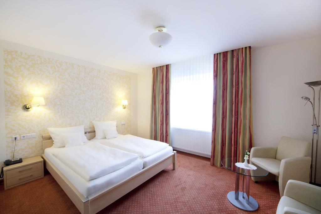 City-Hotel Friesoythe Oda fotoğraf