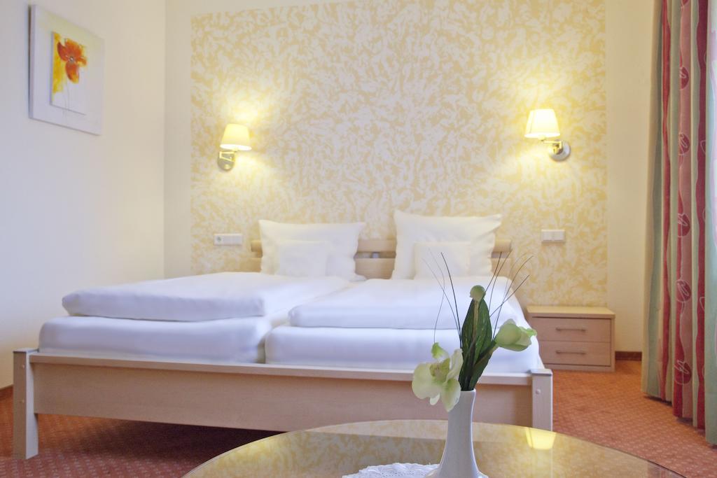 City-Hotel Friesoythe Oda fotoğraf