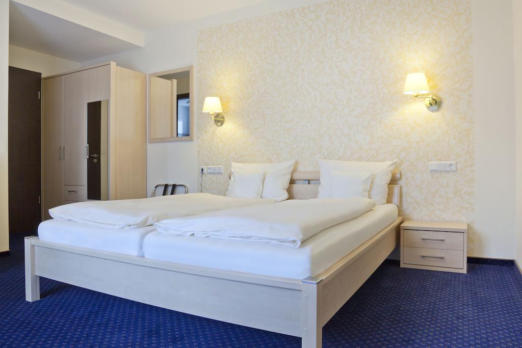 City-Hotel Friesoythe Oda fotoğraf